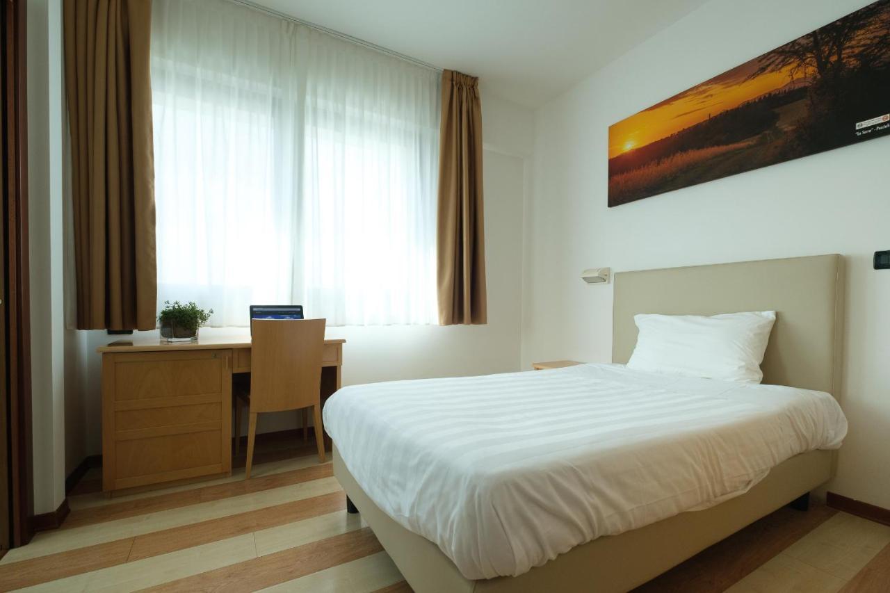 Hotel Portavaldera Peccioli Экстерьер фото