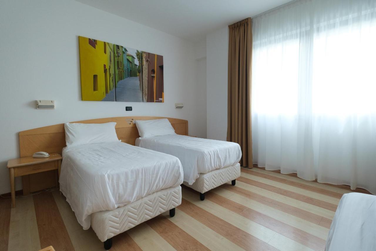Hotel Portavaldera Peccioli Экстерьер фото