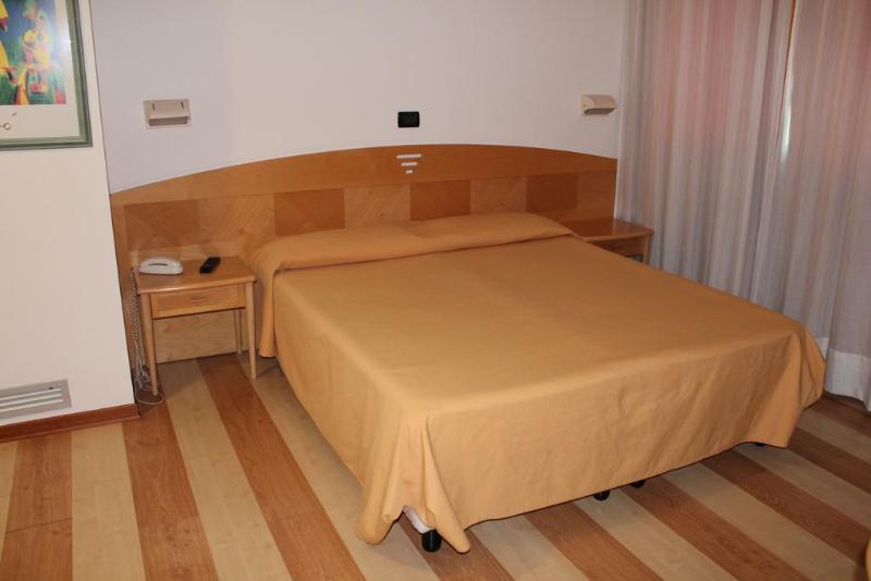 Hotel Portavaldera Peccioli Экстерьер фото